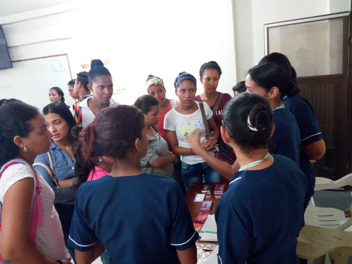 YuliGutierrezaC's tweet photo. Hoy En SENA CCyS  Bolívar sede emprender, feria Salud sexual y reproductiva. SENA/Bienestar/ Salud/DADIS. @robertllinas @cysbolivar https://t.co/mS1u3LI5zg