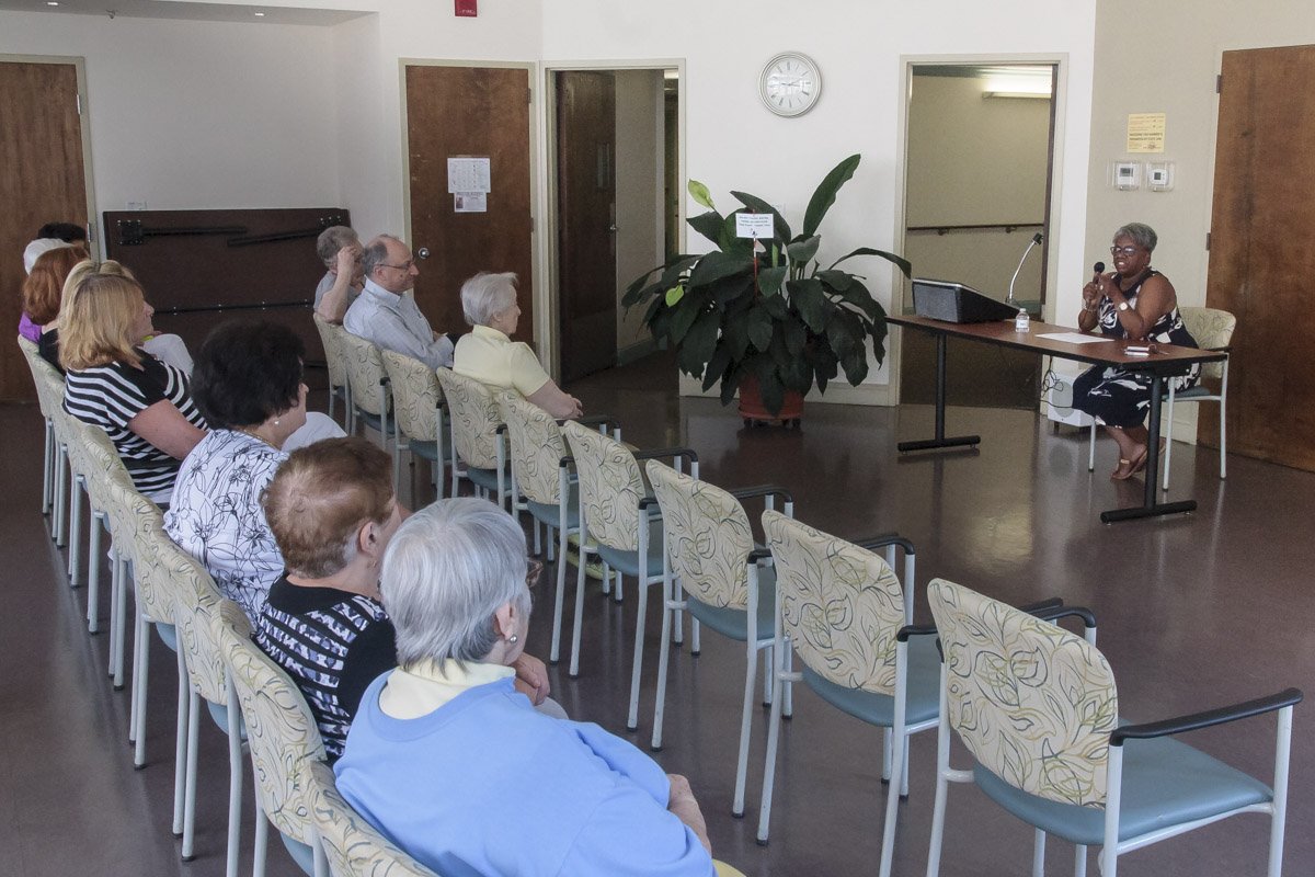 I want to thank the residents at the Hollander Apartments on Park Ave. in #Bridgeport for inviting me over to address some of their concerns