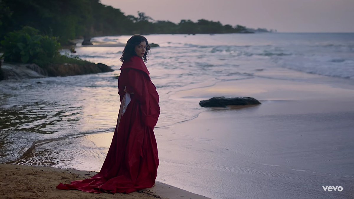 Shawndimpless's tweet photo. Perfect Places
@lorde #Melodrama #PerfectPlaces #Lorde https://t.co/JutXKneAXS