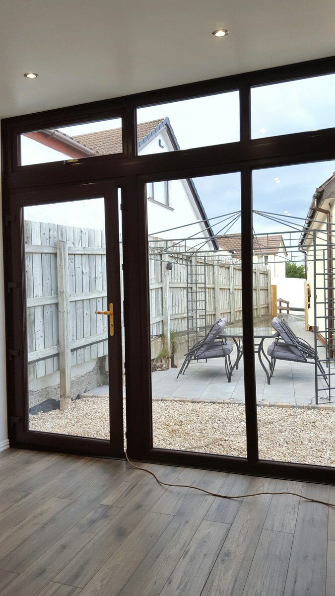 JacobsonModular's tweet image. 3x3.6 rosewood garden studio, steel frame and SIP's delivered completely finished. #belfasthour  #belfast #northernireland #modular