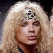 Mikey's evolved form <a href="/Steel_Panther/">Steel Panther</a>