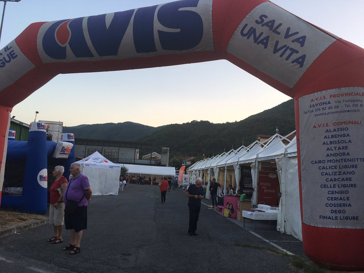 MaiStefano's tweet photo. #Pallare Festa della #solidarietà e mostra-mercato dei prodotti del territorio https://t.co/MZ9feGnbzc