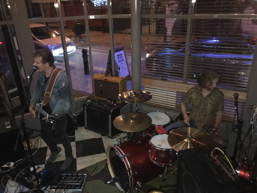 RGMMAGAZINE's tweet photo. Now then it’s the @DeafCrows  down at the @FrogandParrot  

#sheffieldissuper https://t.co/ItKo01ic9C