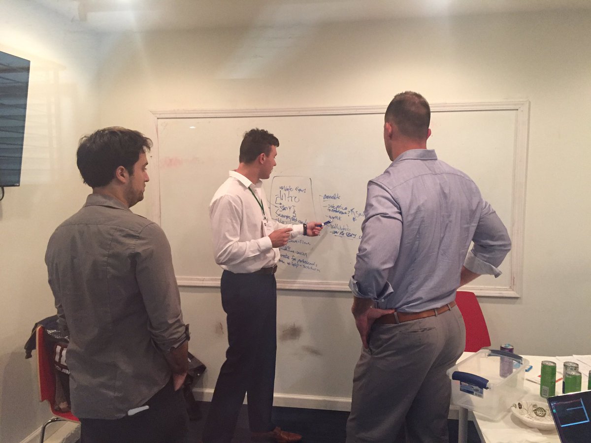 StartupBusMAKE's tweet photo. Getting ready for the next round of pitches (🤞). https://t.co/UISTliVD5c