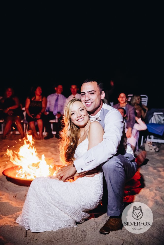 silverfoxphoto's tweet photo. #FoxyFeature of the Week: #SILVERFOXY Couple Justine & Nicholas
See more photos here: https://t.co/SC1LRghDrP <3 #tbt #ThursdayThoughts https://t.co/UVxjcbgJUF