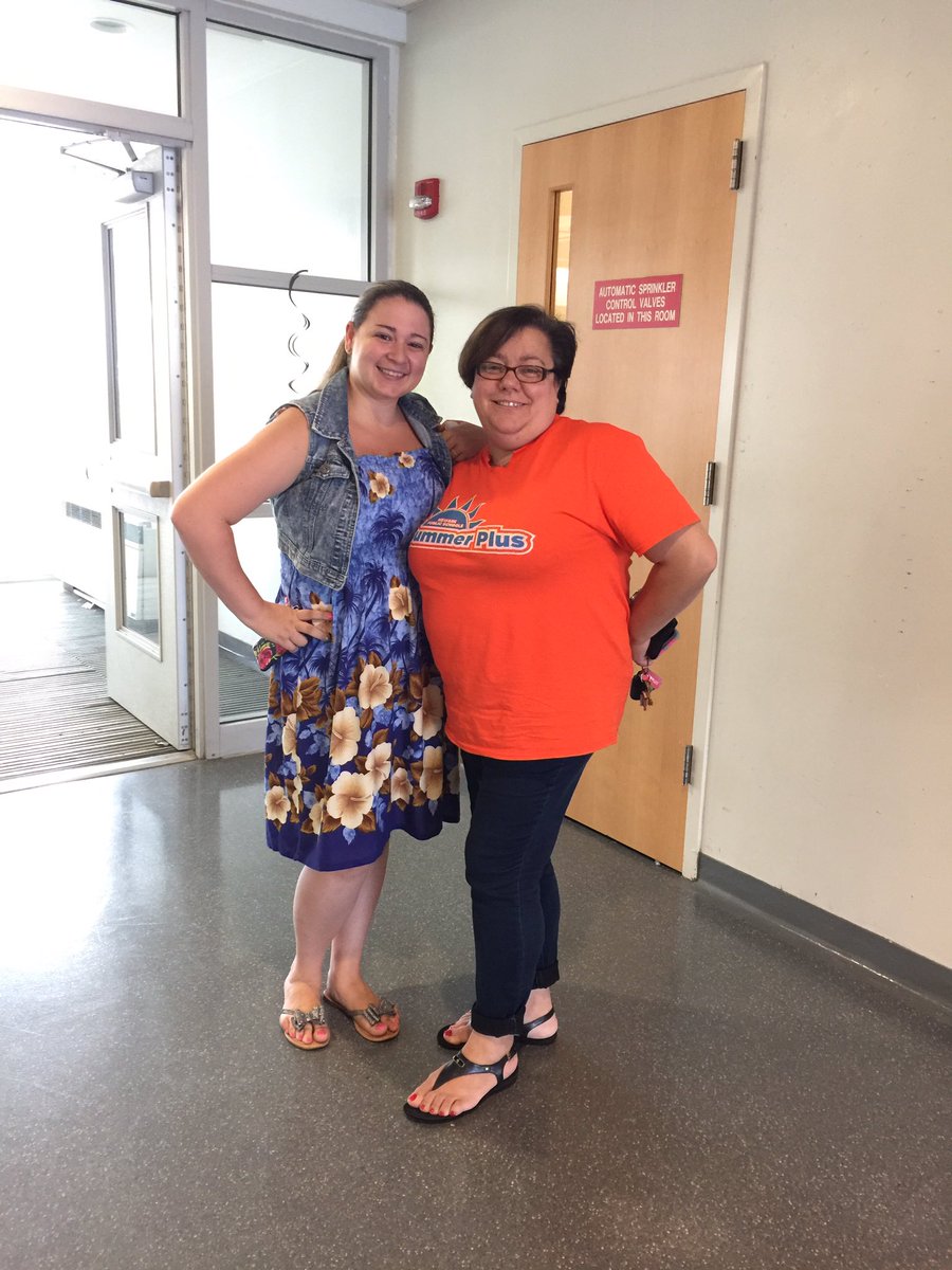 fassummerplus's tweet photo. @fassummerplus the mighty women behind the scene @summer_plus https://t.co/doZdgmryOa