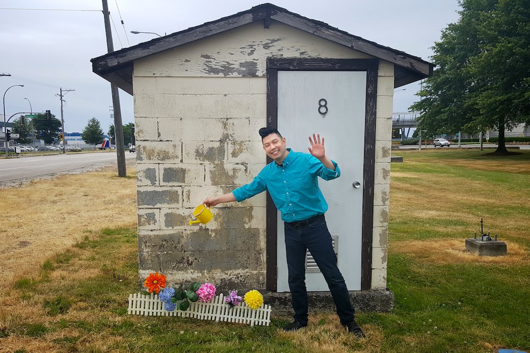 WooWork's tweet image. They say housing costs are high, but this home was only 1million! Cozy interior w/foldable kitchen, modern floor &amp;amp; lawn gear. Plumbing-free.