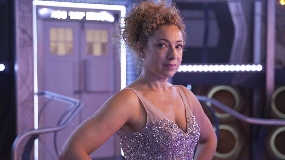 WhosOnTV's tweet photo. #Marchlands on ITV3: Alex Kingston appeared as River Song from 2008-15. Sydney Wade (Amy Maynard) was in The Impossible Astronaut in 2011. https://t.co/R7PmVGtXmt
