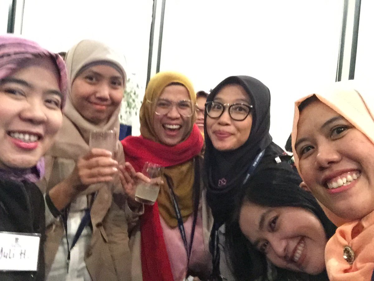 yulihijrah's tweet photo. Informative and friendly environment IACEPA training-Networking event #DubesAustralia #AustraliaAwards #uniofadelaide https://t.co/iMWfw5tcZ4