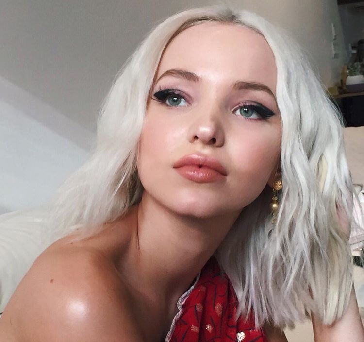 DoveCameron_TR's tweet photo. Dove ile ilgili sormak istediklerinizi cevaplayacağız.Aşağıya atabilirsiniz!♡ https://t.co/EIu3lNOLf2