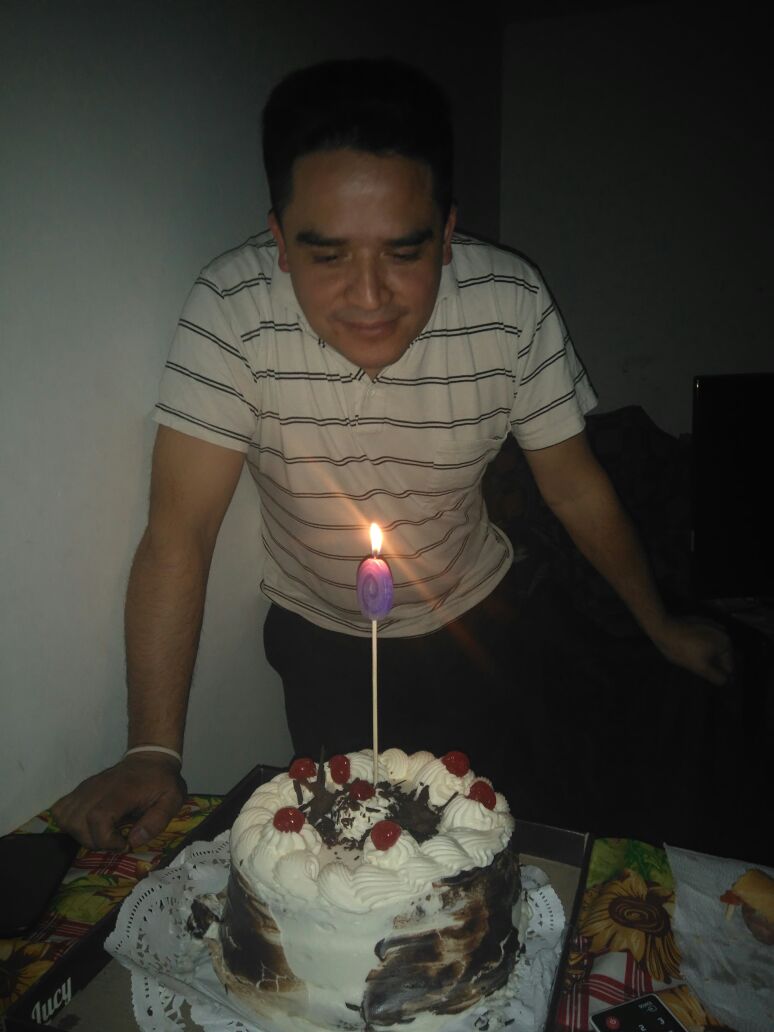 gerchu76's tweet photo. Festejando un año más.... https://t.co/OFh8HHZ6op