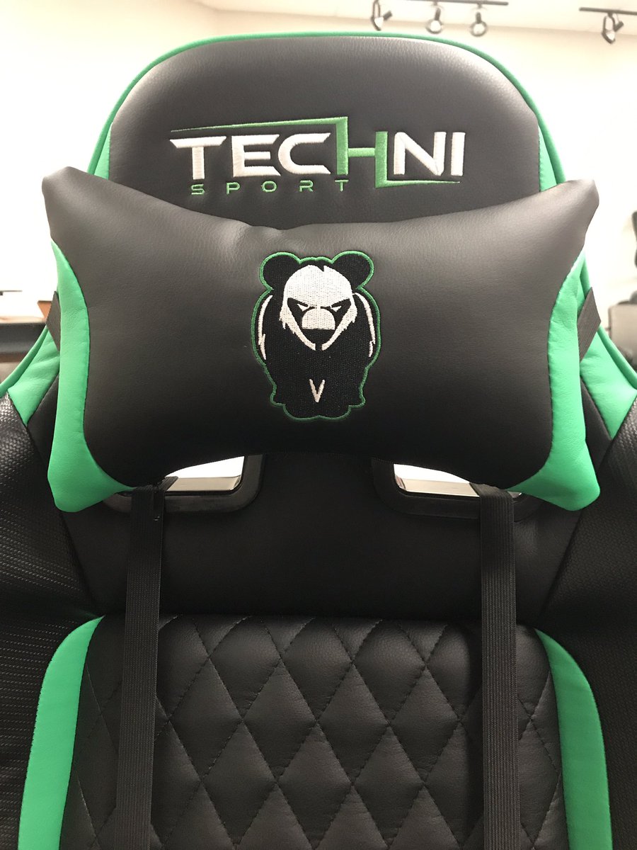 TechniSport's tweet photo. #PndaFam look what we made for you guys! Go spam @PndaGaming if you want to pre-order yours! #LimitedEdition #CustomGamingChair https://t.co/EPuxRjT6vE