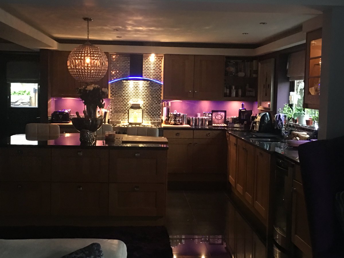 Vipiduk's tweet photo. Interior Design for any room in your home 💗 https://t.co/jyEU3dw7bx