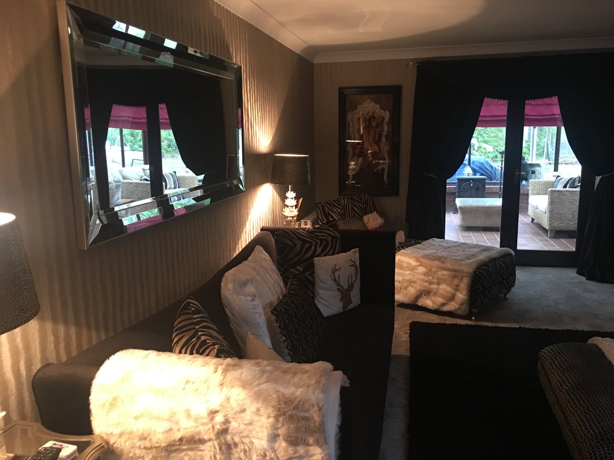 Vipiduk's tweet photo. Interior Design for any room in your home 💗 https://t.co/jyEU3dw7bx