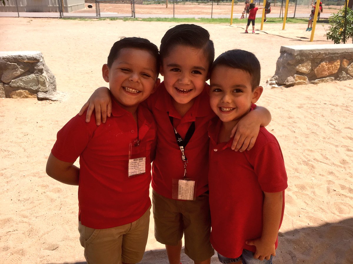 PCho_IES's tweet photo. Making friends in Pre-K is what it's all about! #toocute #prekcubs #Wonder https://t.co/IpJPPejV4W
