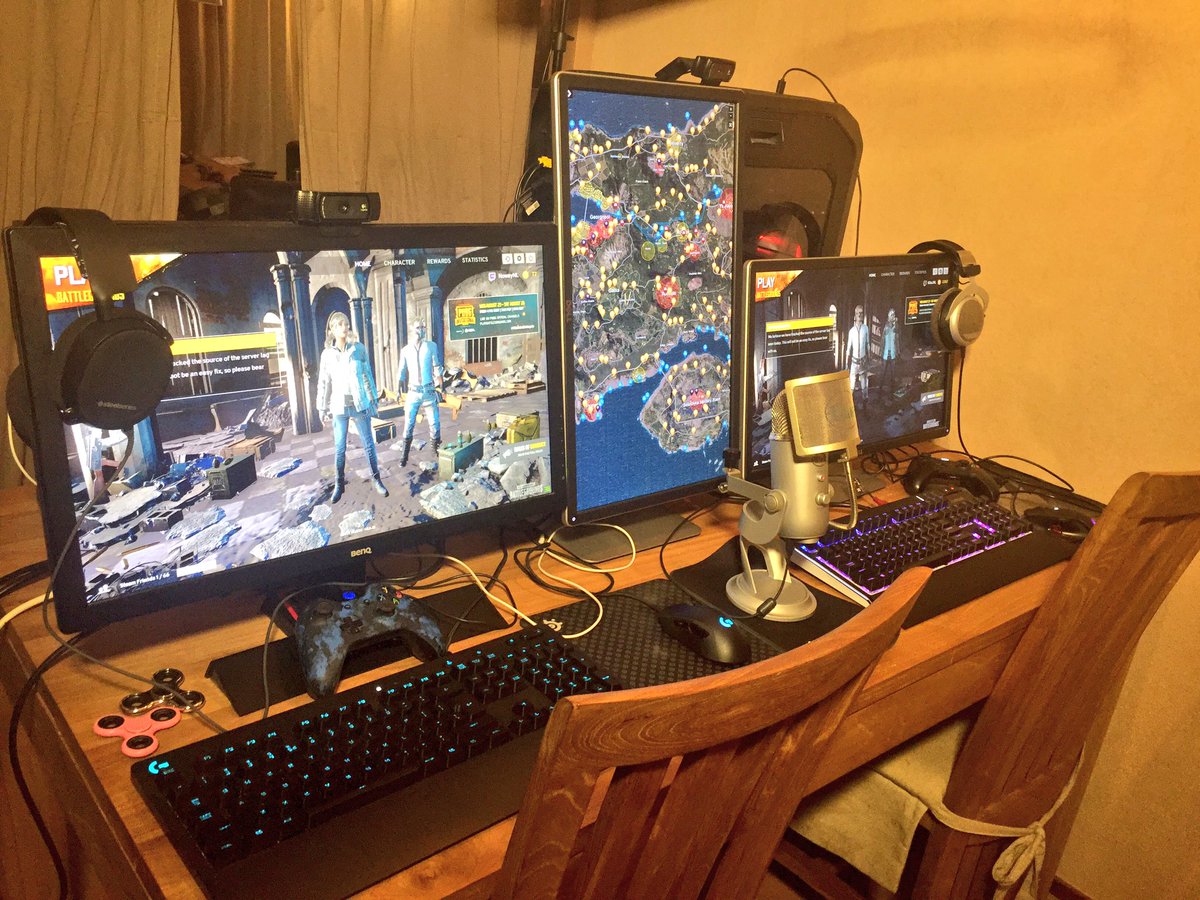 NowayNL's tweet photo. Ready for a @PLAYERUNKNOWN #PUBG streaming session with @KillaJNL #Setuppic (stream Tomorrow) https://t.co/YlqxcqvEG4