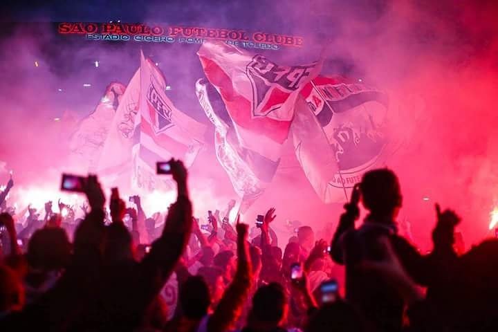 Fotão da porra 📸⚪🔴⚫
#VamosSaoPaulo #trmorumbi