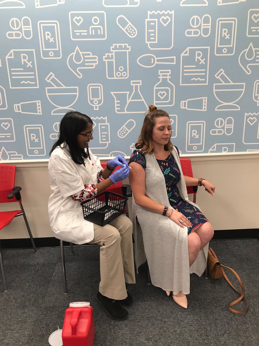 My newly licensed RPH, Lalita, gave me my flu shot today! 💉#pride9