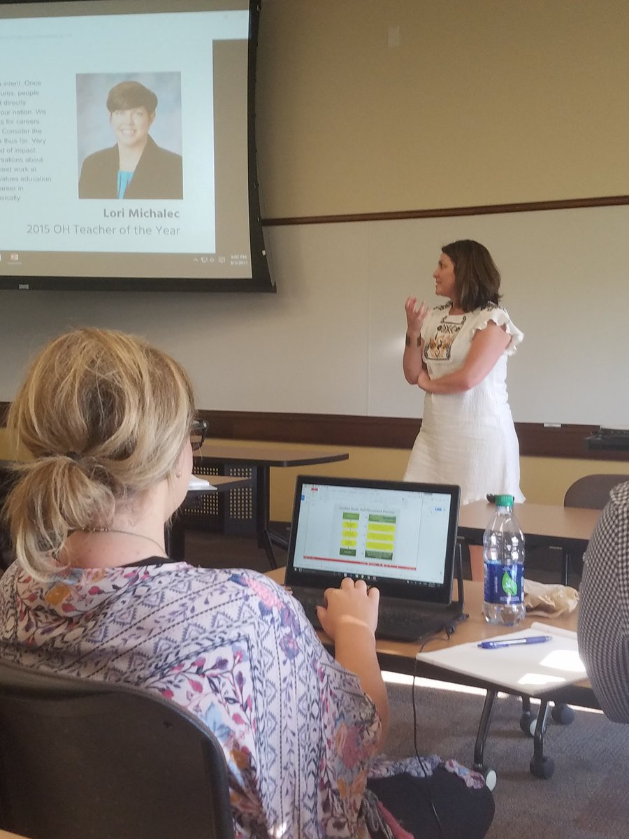 sbumiller's tweet photo. Learning from one of the best public info officers in OH! Thanks for sharing your passion @traceylcarson #dodrop https://t.co/OL4BsSc7wh