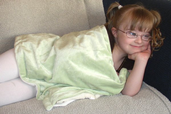 Therapyware's tweet photo. Ultra Blankets and Wraps provide deep pressure for a calming and relaxing effect. Use as a deep snuggle and try it hot or cold! https://t.co/rPm1HxzCRT