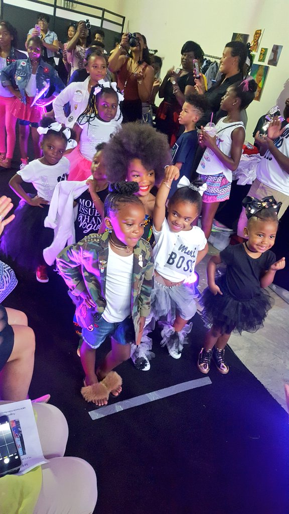 SmallBizDC's tweet photo. We're at the @Ward7DCBizPopUp Youth Artisits Showcase starting with a fashion show! #SmallBizDC #Ward7 @W7BZP https://t.co/AYT1faSqhe