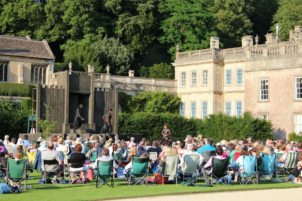 Dyrham Park tweet media