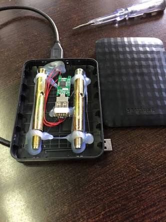 中国のモバイルバッテリーが進化 本体に あるもの を入れて重量感を演出 Togetter 中国のモバイルバッテリーが進化 本体に あるもの を入れて重量感を演出 Togetter