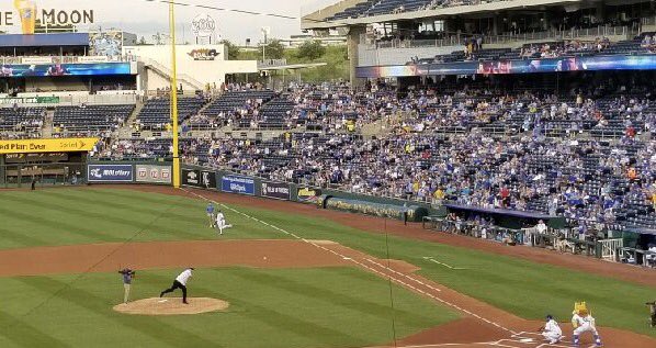 Just like our plans, no gimmicks, just straight down the middle!  #Sprint #ByeByeVerizon #MarceloBringingTheHeatOnTheCompition #5LinesFor$90