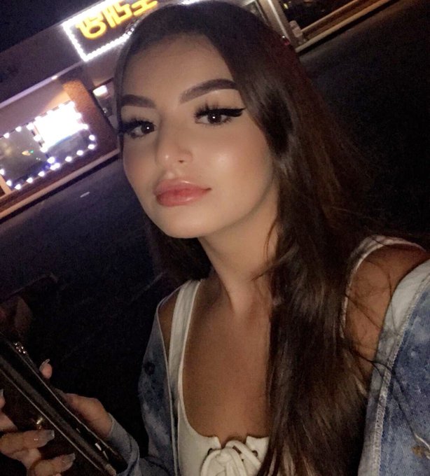 Watch Shelby's leaked NSFW photo on TwXstars