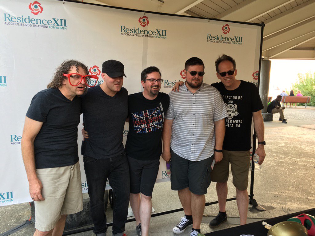 Roberta Romero (@robertaromero1) on Twitter photo Creme Tangerine with <a href="/ResidenceXII/">Residence XII</a> fun-great music at Kirkland marina ! Whoohoo #powerofrecovery Creme Tangerine with <a href="/ResidenceXII/">Residence XII</a> fun-great music at Kirkland marina ! Whoohoo #powerofrecovery