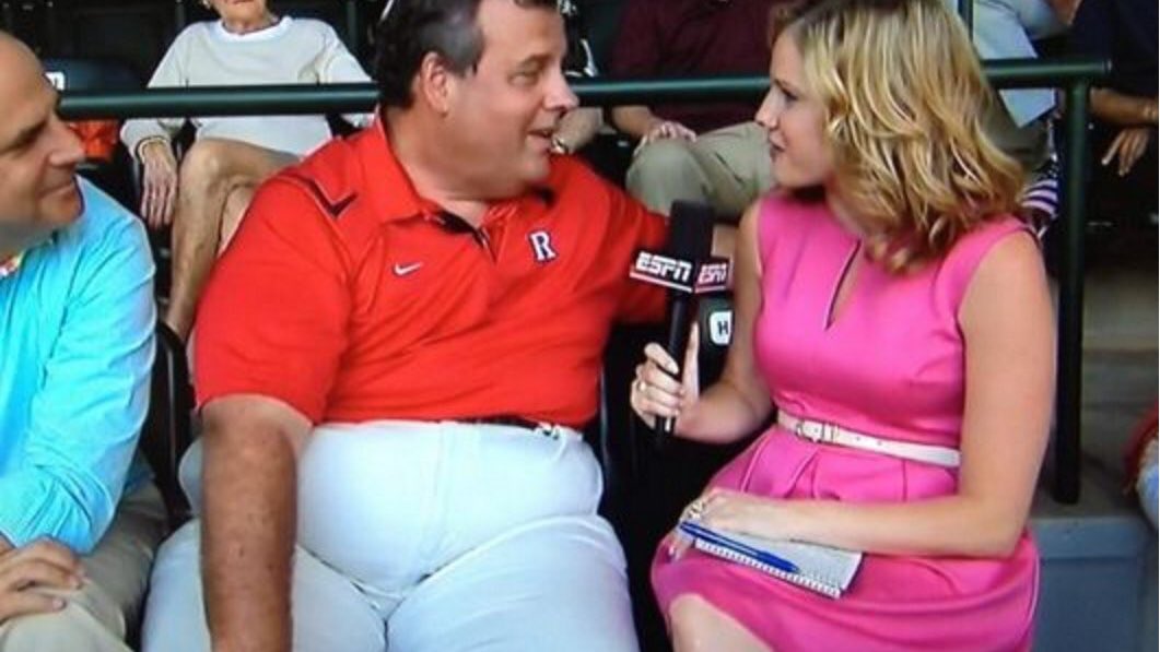 Chris Christie got the thotty white pants on looking like a thick tube of toothpaste