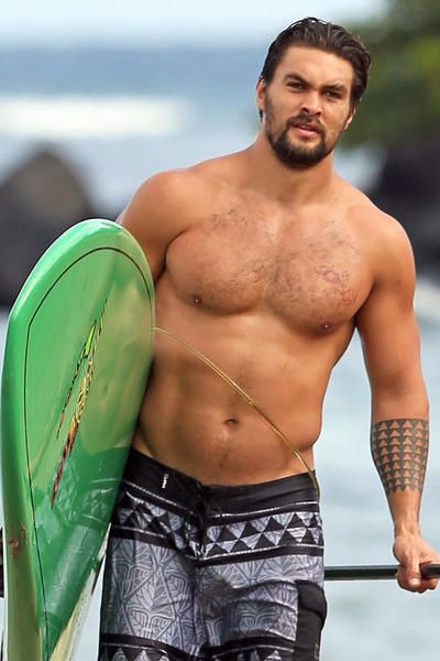 We\re two days late, BUT - we crush on this guy hard. Happy Bday Jason Momoa (you gorgeous man). 