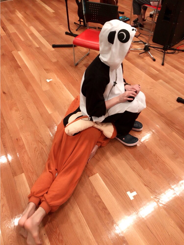 Twitter 上的 まふまふ 6月11 12日 東京ドーム2days Atr武道館最終リハなうです よくわからない生き物が２匹集って動物園みたいになってる あのですね 今回のリハを通して 個人的にライブがとても好きになることがたくさんあったんだ だから本番がすごく楽しみ