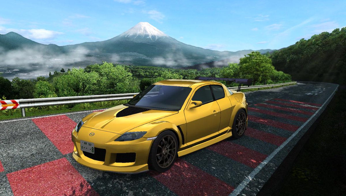 ケイスケ ミラと33乗り 湾岸ミッドナイトで最初に選んだ車とその理由 Rx 8 Se3p 友達と並んでfc Fdって作ってたから俺はエイトでいいかなーって作った 実はこの写真のエイトは2台目です カード失くした