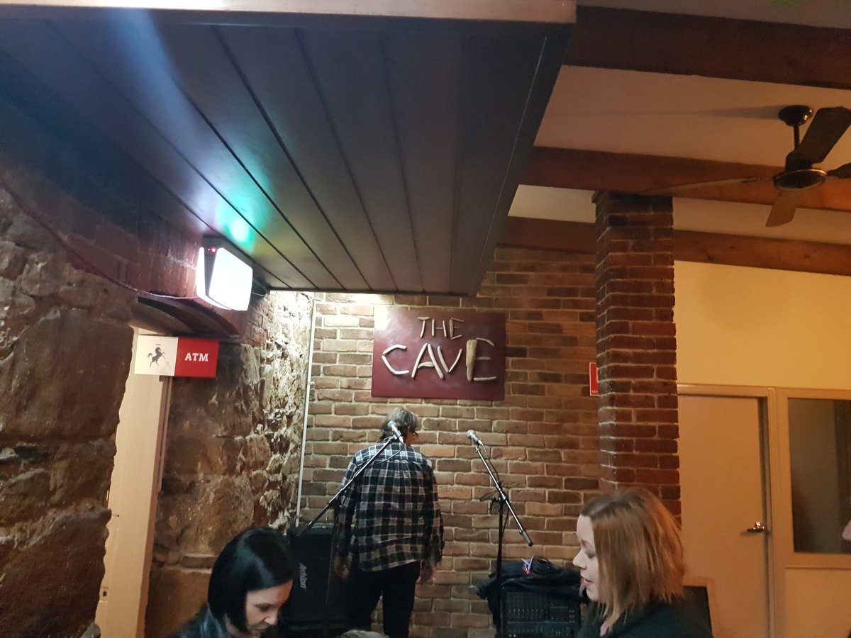 Where is <a href="/DOMinator_the/">Dominic Romano</a> ? #pubtrip #royalhotel