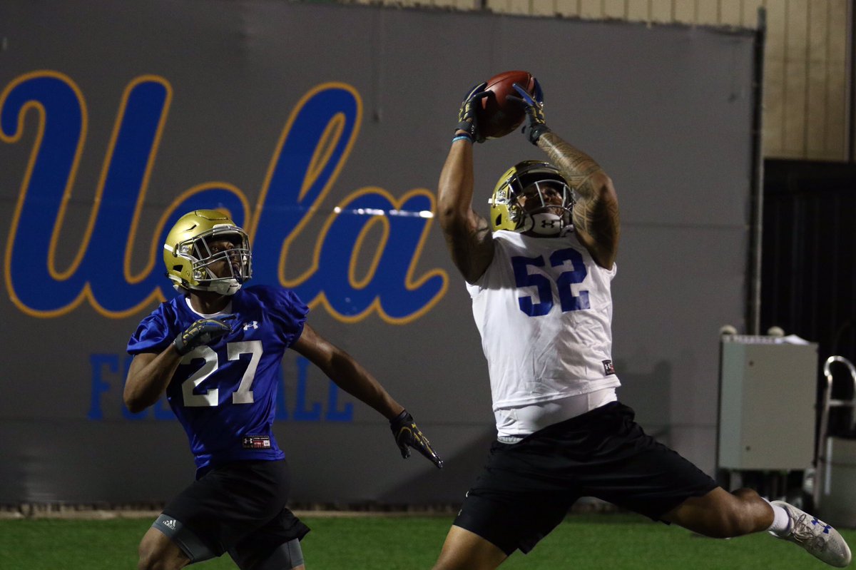 UCLAFootball's tweet photo. #BruinsCamp https://t.co/OGdJWnK8QO