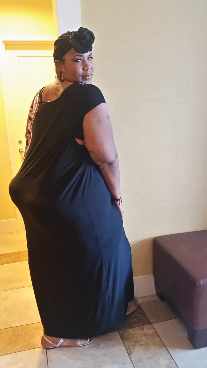 Ssbbw spreading ass