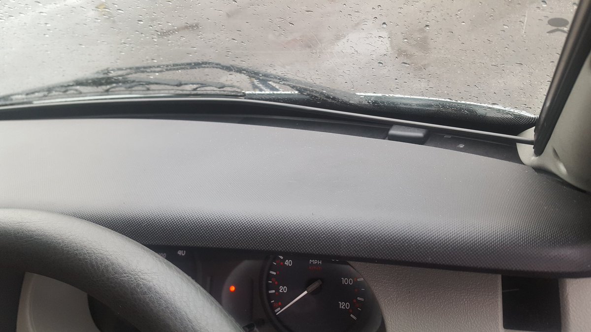 VRCltd1's tweet photo. Motorhome dashboard repair. #motorhome #mobilebodyshop #smartrepair #motorhomerepair https://t.co/HQMx2dmddz