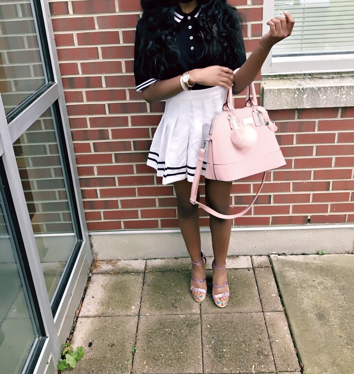 Its_Gada's tweet photo. π¬π€π½ #Codedlooks #Hu21 https://t.co/ufRhp6pDHk