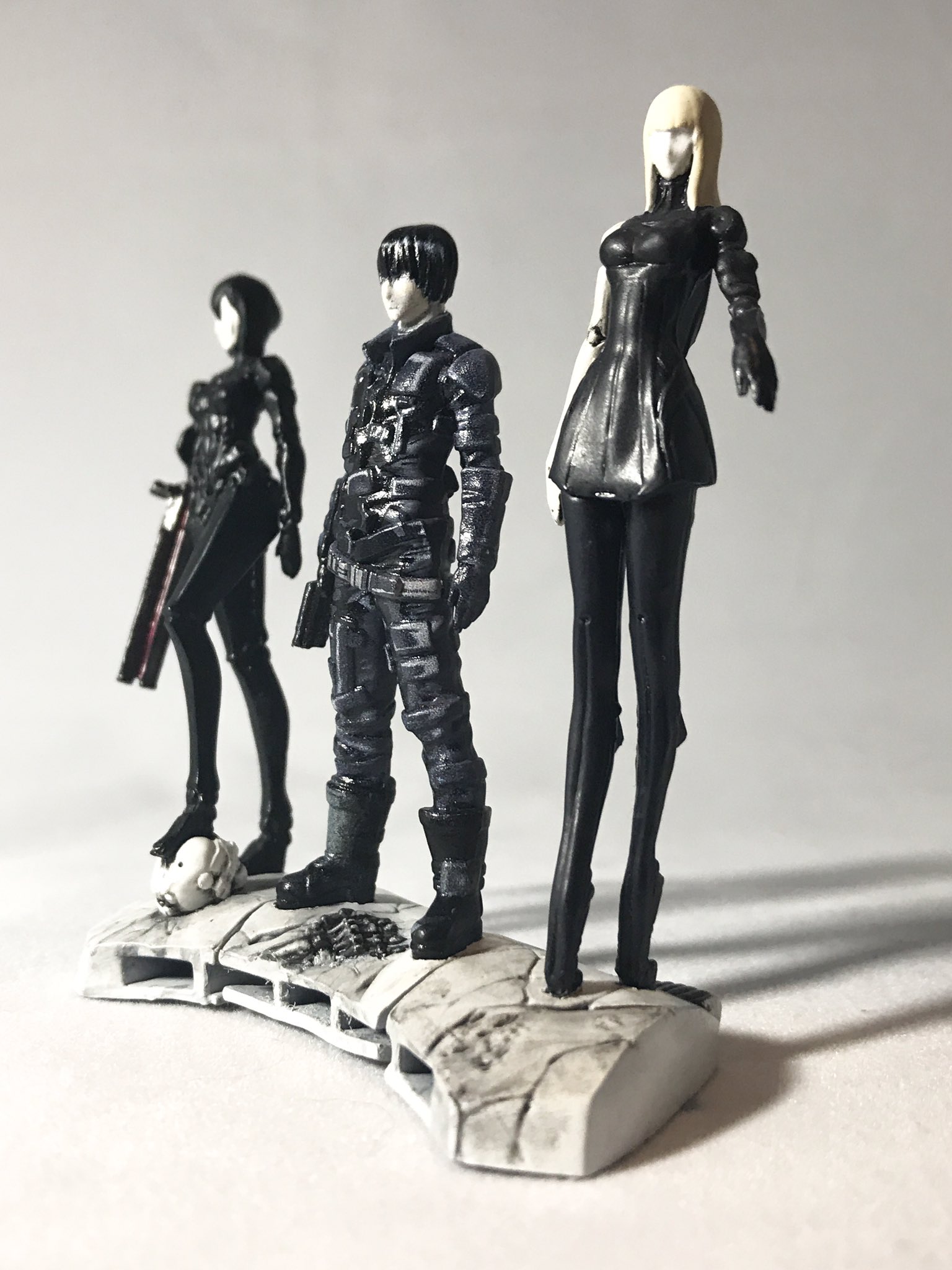 BLAME！【Blu-ray初回限定版】 Blu-ray 特典フィギュア付 弐瓶勉が色彩の監修を務めた「BLAME!」Blu-ray付属フィギュア5種