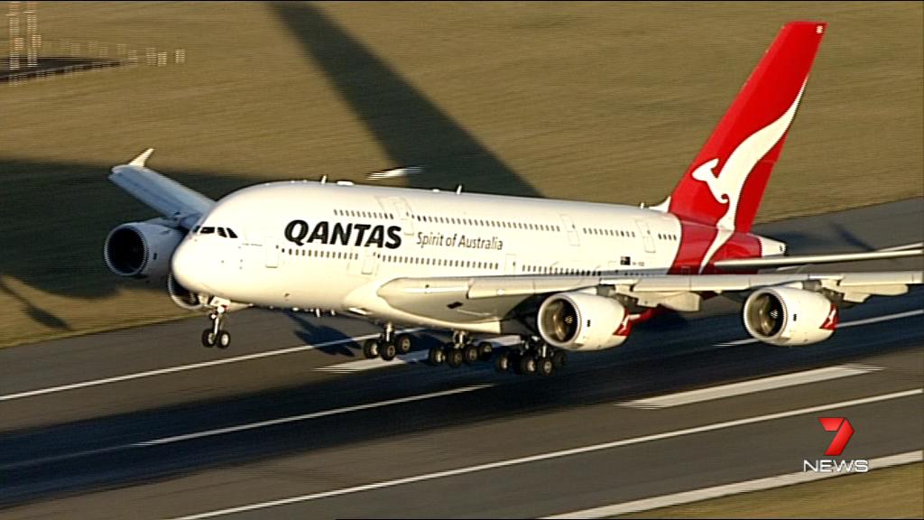7 News Sydney on Twitter ".Qantas flight QF7 from Sydney to Dallas