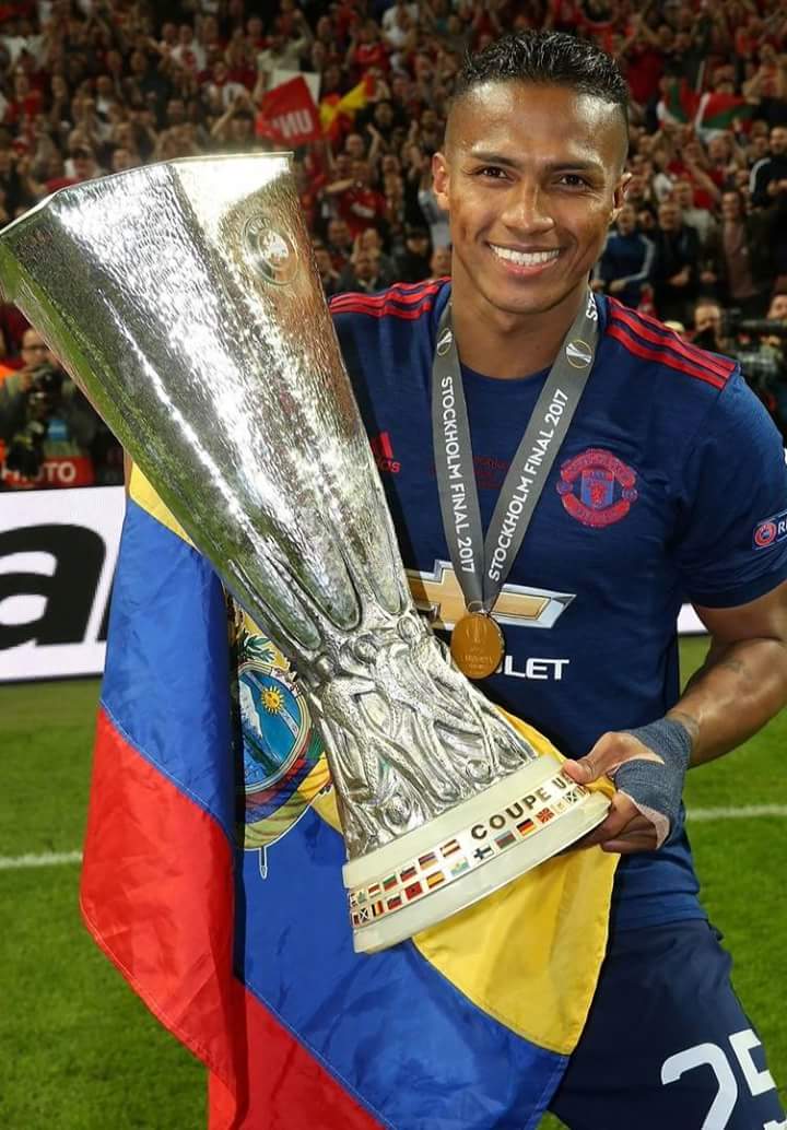 Happy birthday Antonio Valencia 