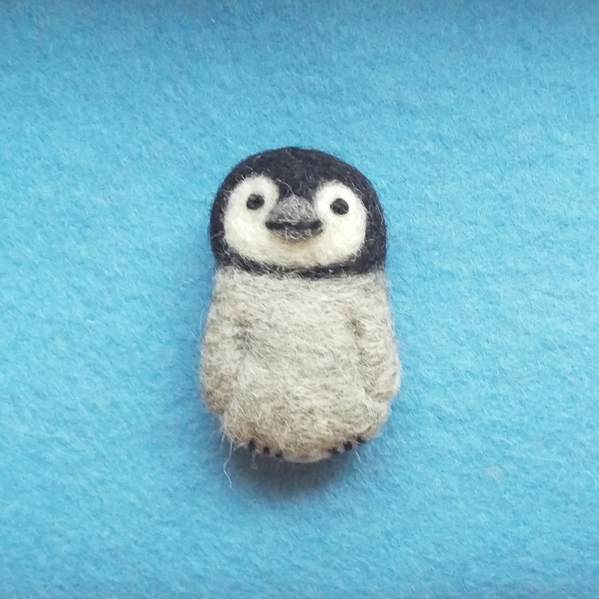 Twitter पर Chippoke ようこ 羊毛フェルトブローチ 皇帝ペンギンの赤ちゃん 全身タイプ たて約4cm よこ約2 5cm 羊毛 羊毛フェルト 手作りブローチ ペンギン 皇帝ペンギン ペンギンの赤ちゃん Twitter पर Chippoke ようこ 羊毛フェルトブローチ 皇帝ペンギンの赤ちゃん 全身タイプ たて約4cm よこ約2 5cm 羊毛 羊毛フェルト 手作りブローチ ペンギン 皇帝ペンギン ペンギンの赤ちゃん