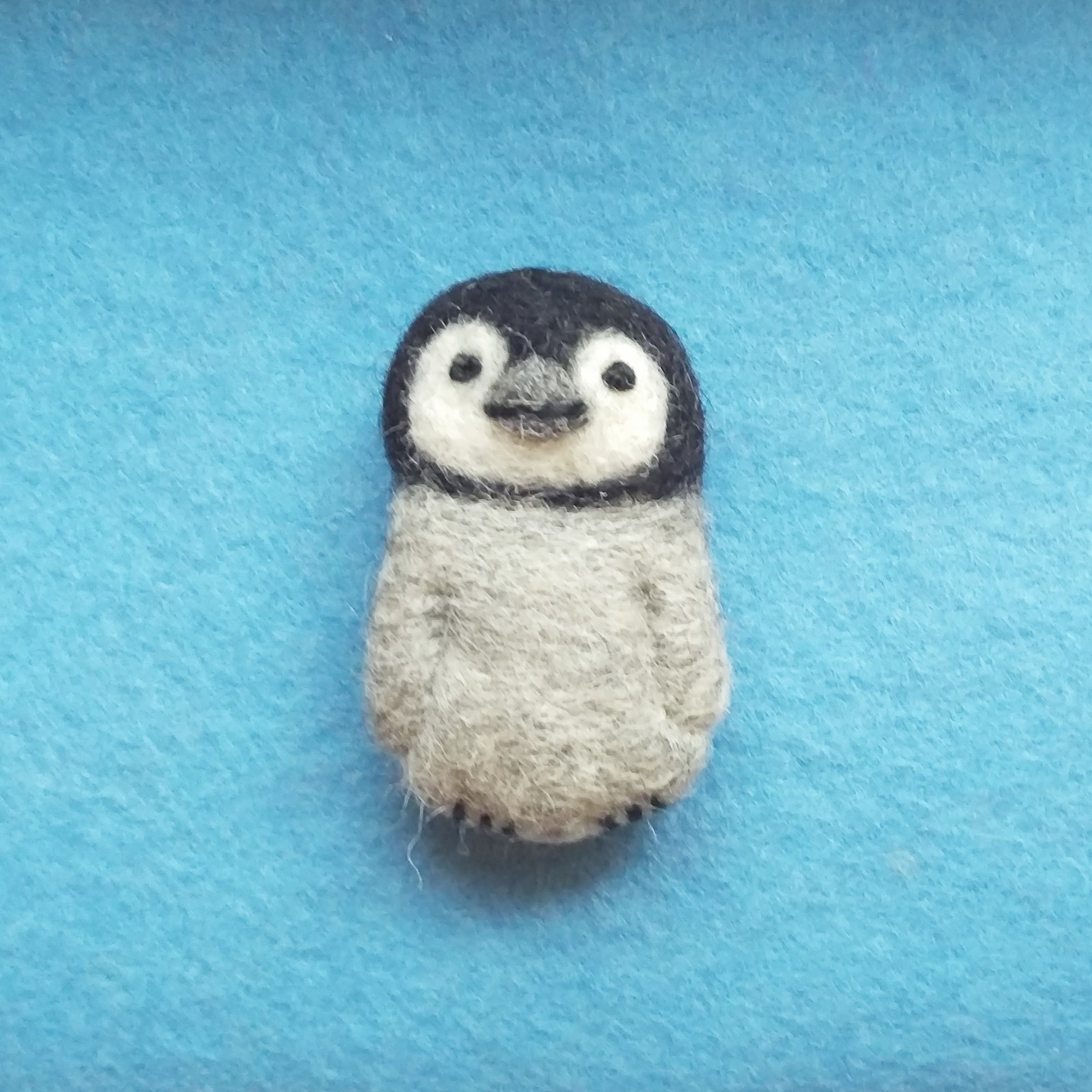 Twitter पर Chippoke ようこ 羊毛フェルトブローチ 皇帝ペンギンの赤ちゃん 全身タイプ たて約4cm よこ約2 5cm 羊毛 羊毛フェルト 手作りブローチ ペンギン 皇帝ペンギン ペンギンの赤ちゃん Twitter पर Chippoke ようこ 羊毛フェルトブローチ 皇帝ペンギンの赤ちゃん 全身タイプ たて約4cm よこ約2 5cm 羊毛 羊毛フェルト 手作りブローチ ペンギン 皇帝ペンギン ペンギンの赤ちゃん