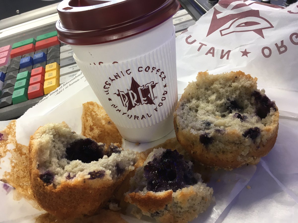 DARRENDRADIO's tweet photo. Some mornings on @mkfm only @Pret will do. Thanks to @1Christodoulou for this mornings treat #weekendhasstarted ๐ https://t.co/h1ZDemBVya