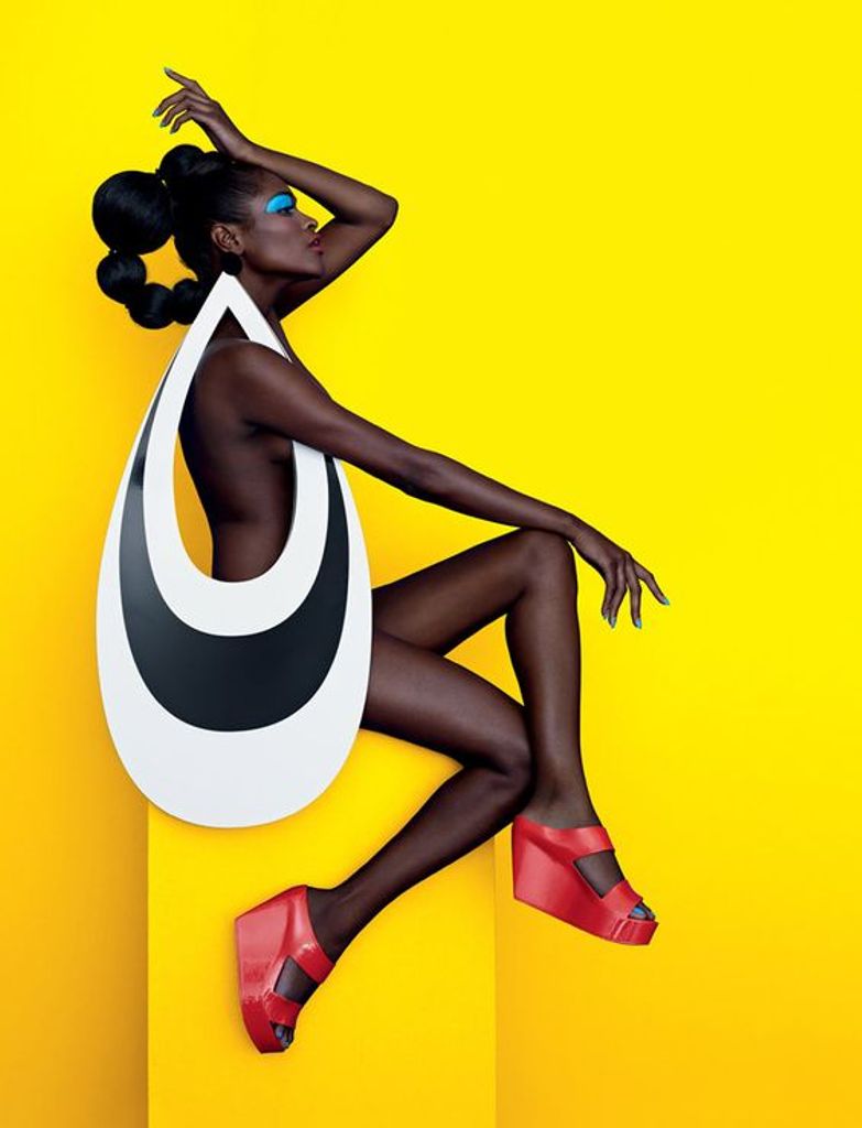 Sunny daze. Carmelita by Paulo Vainer for Plastic Dreams Magazine, Summer 2015