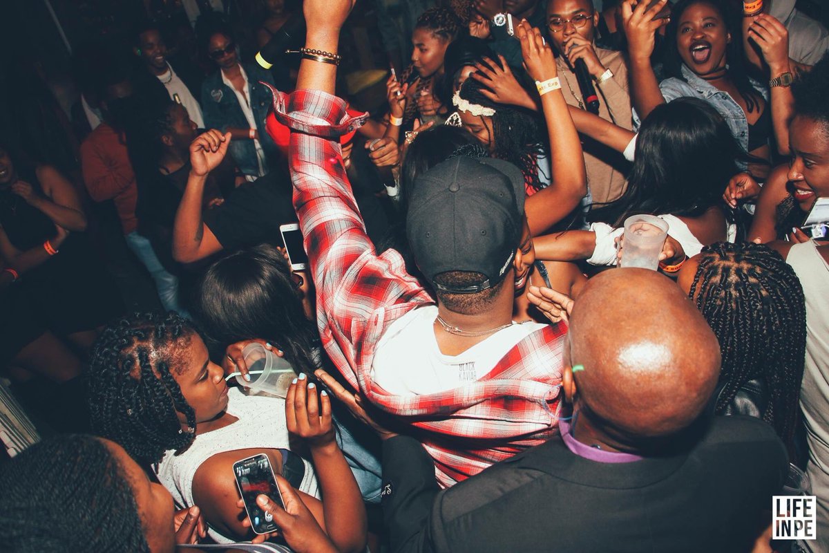DreamTeamDBN's tweet photo. #SoshaVideo everyday at 11am & 5:30pm on @ChannelOTV #CrispyFresh #LevelUpDT π₯π₯π₯ https://t.co/QbskP4z6oE