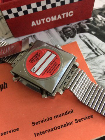 vintageheuercom's tweet photo. Stunning #mcqueen 1133b #heuermonaco full set #iconicwatch @Calibre11 @TAGHeuer @TimezoneTweets https://t.co/XlXrddSzqL