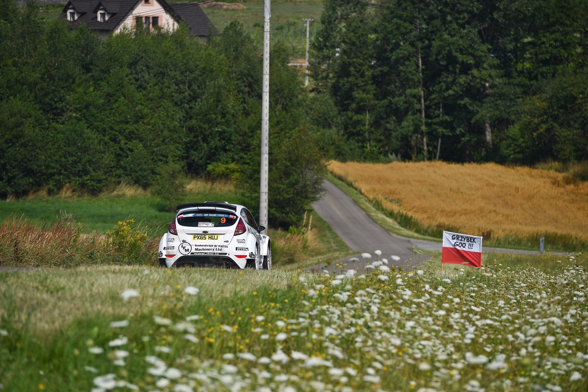 Tet Rally Latvia (@lvrally) on Twitter photo Jau pēc 30 min tiks dota zaļā gaisma #RallyRzeszow startam. Pirmais trasē dosies 🇮🇪Džošs Mofets.
Rezultāti: fiaerc.com/live-timing/
📸<a href="/FIAERC/">FIA European Rally Championship</a> Jau pēc 30 min tiks dota zaļā gaisma #RallyRzeszow startam. Pirmais trasē dosies 🇮🇪Džošs Mofets.
Rezultāti: fiaerc.com/live-timing/
📸<a href="/FIAERC/">FIA European Rally Championship</a>