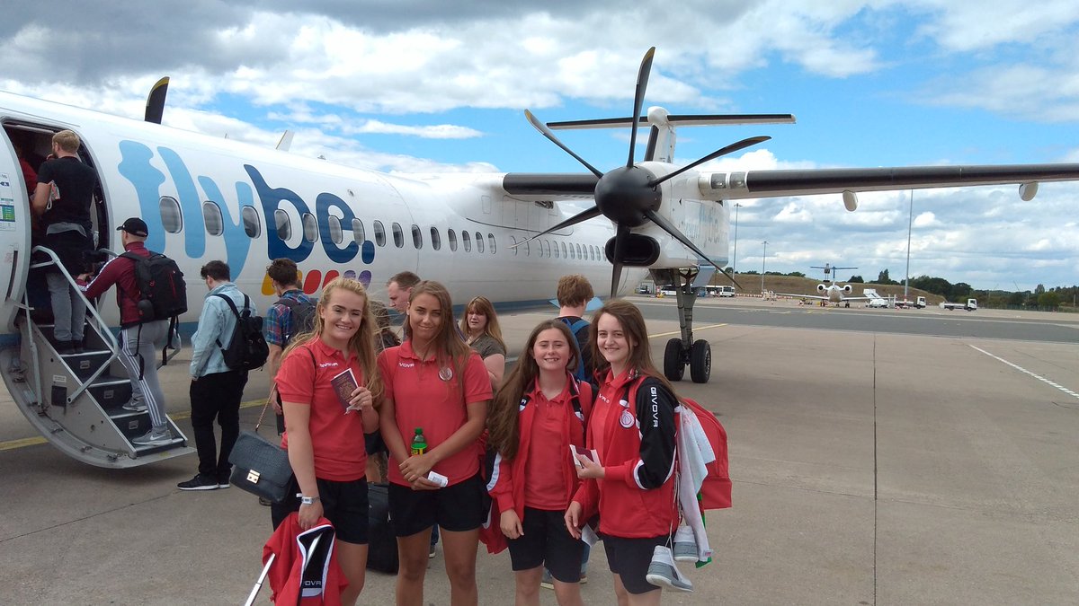 juditfritz's tweet photo. Ready to take off! #WALES - small but fierce😄🐉 @BasketballWales #FIBAU18Europe https://t.co/7jReyspNt4